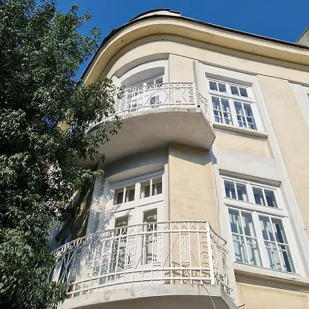 Pensjonat Lambo's Corner - Guest *