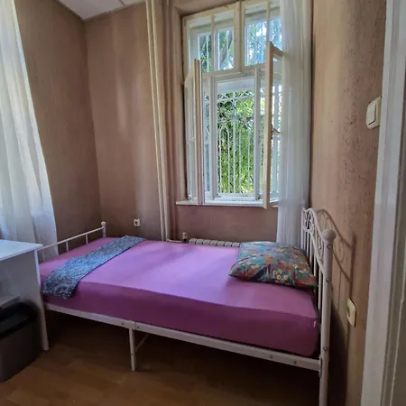 Lambo's Corner - Guest Pensjonat