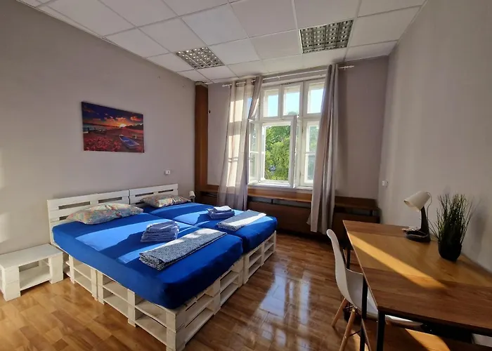 Lambo's Corner - Guest Konukevi