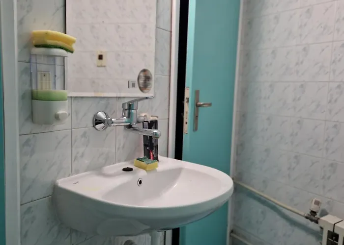 Konukevi Lambo's Corner - Guest