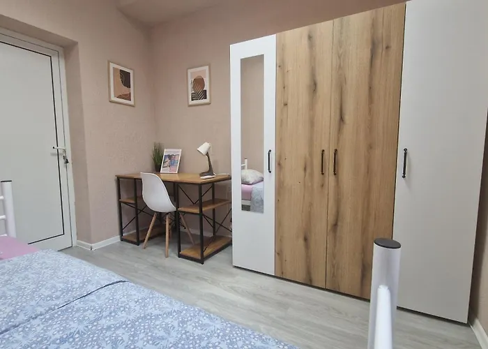 Konukevi Lambo's Corner - Guest Varna