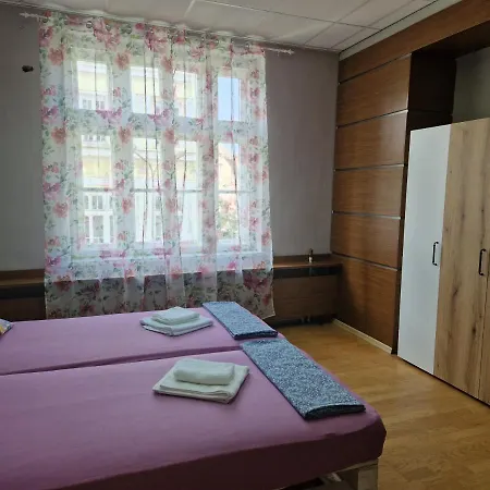 Lambo's Corner - Guest Gasthuis