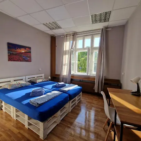 Lambo's Corner - Guest Gasthuis