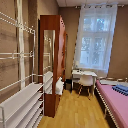 Gasthuis Lambo's Corner - Guest Varna