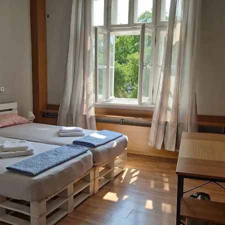 Lambo's Corner - Guest Guest house *