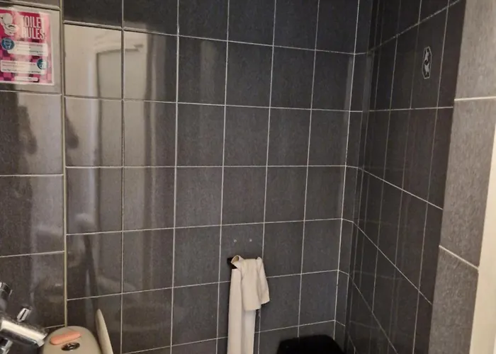 Lambo's Corner - Guest * 瓦爾納