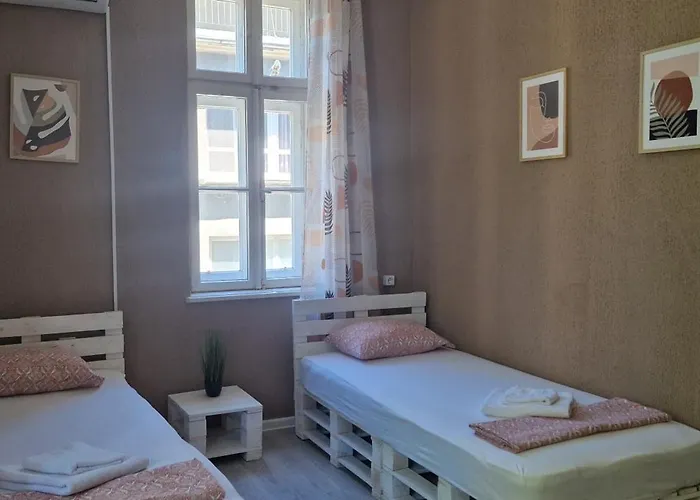 Lambo's Corner - Guest